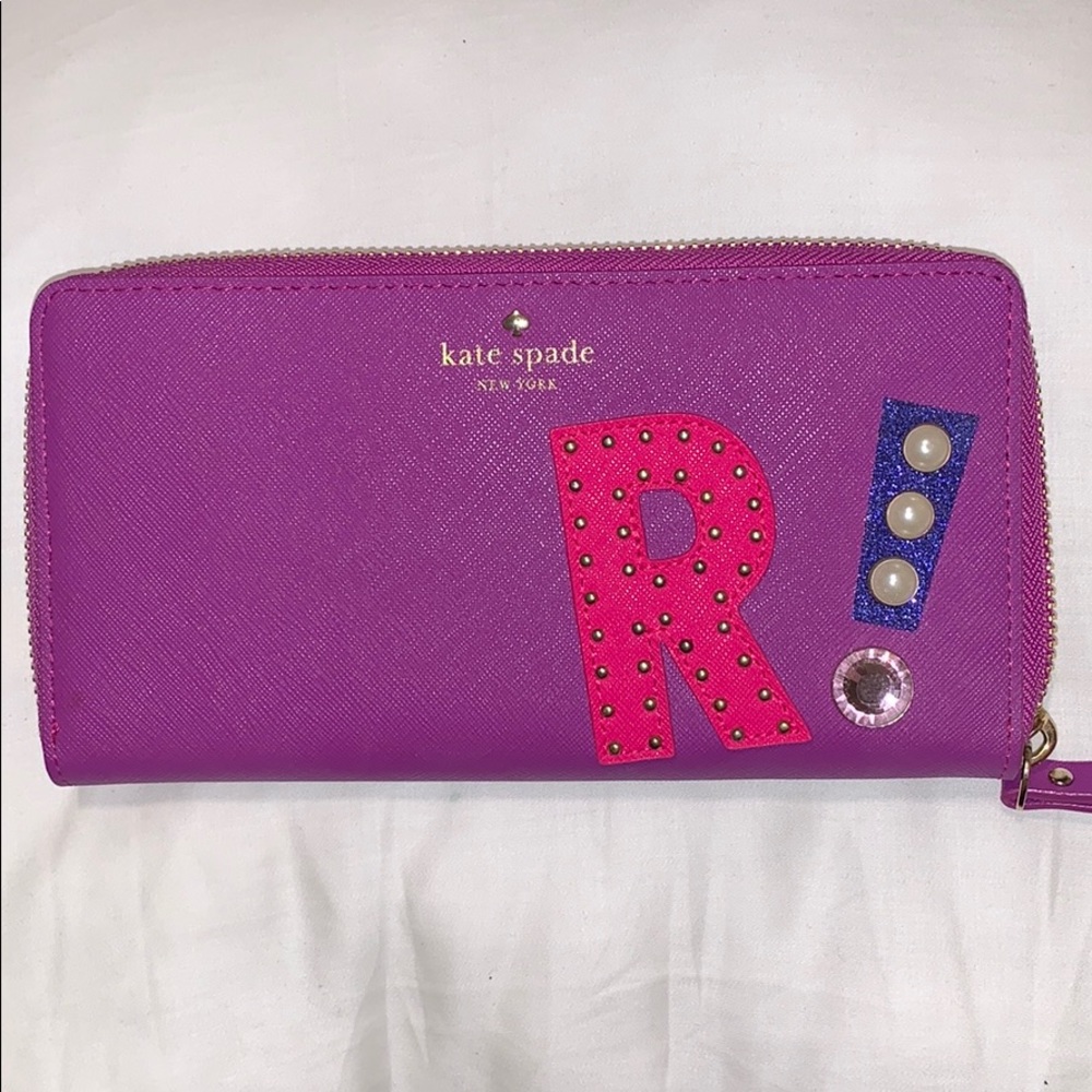 Moving sale!! New Kate Spade wallet